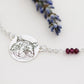 collana personalizzata con l'incisione del musino del tuo animale domestico. la catena è intervallata con perline di p ietra semipreziosa granato